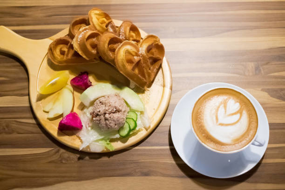 Reines Diplomlebensmittel-Zusatzstoff-destilliertes Monoglyzerid für Kaffeeweißer